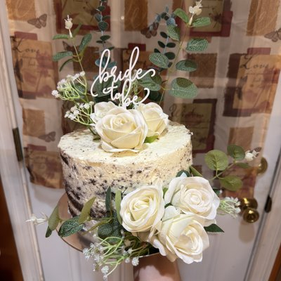 Custom Cakes