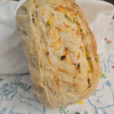 Cheddar Jalapeño Loaf