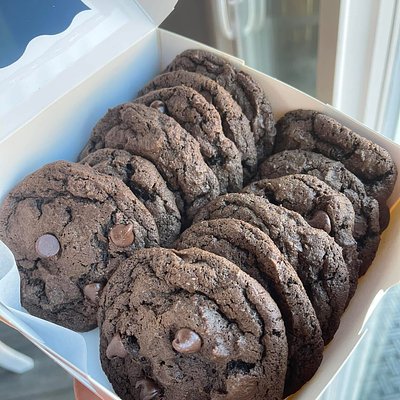 1 Dozen Fresh Baked Cookies 