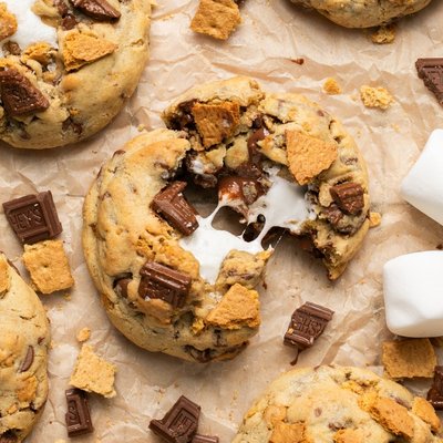 Campfire Smores Cookies