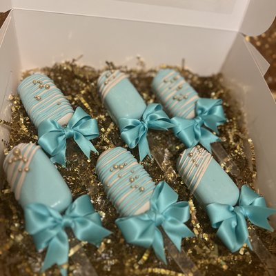 Cakesicles