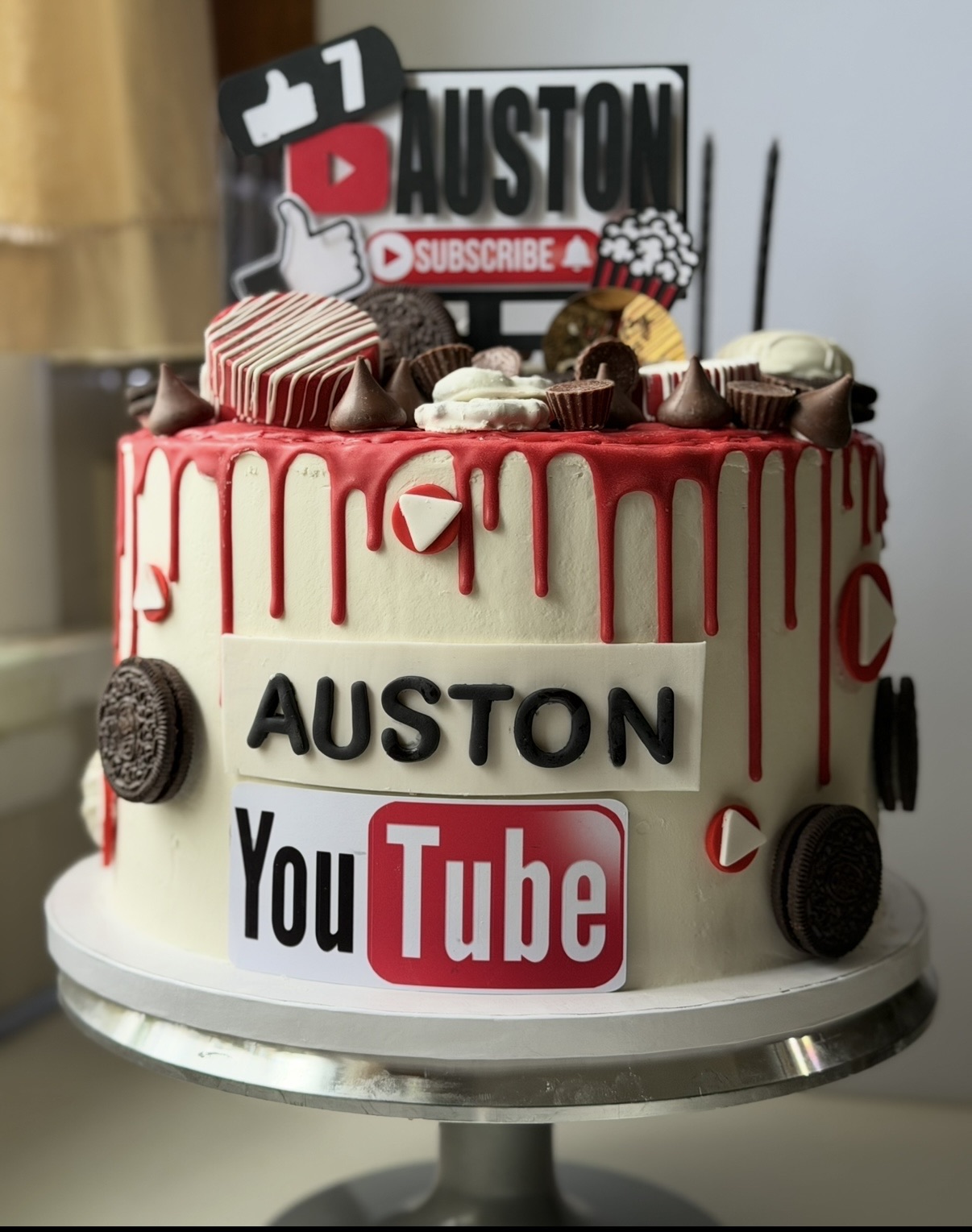 Custom Cakes