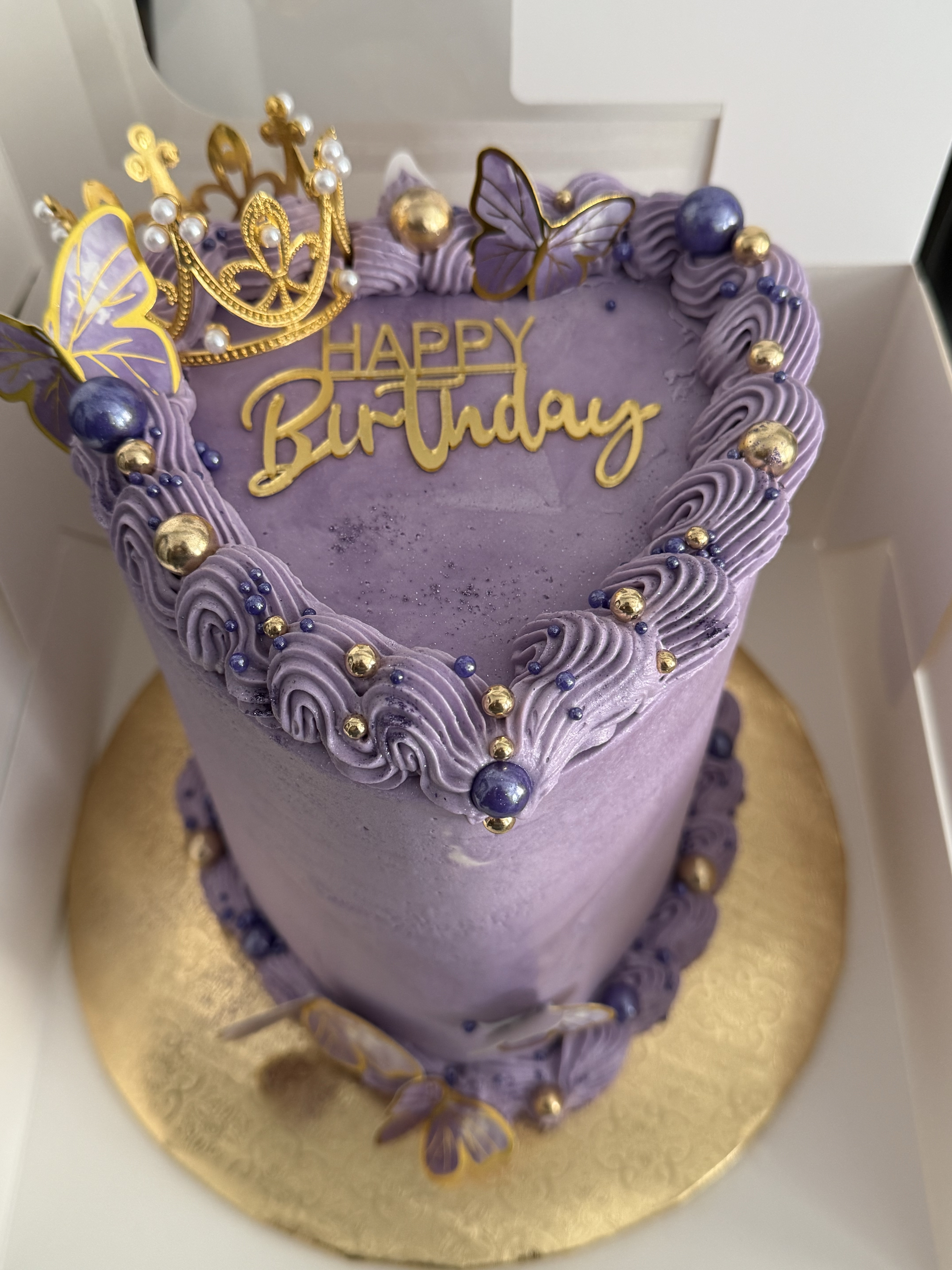 Tall Heart Shaped Cake 