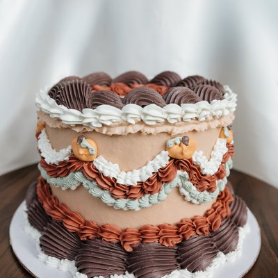 Custom Cakes