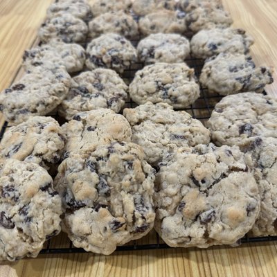 Oatmeal Raisin Cookies