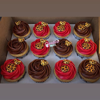 Cheetah Print Cupcakes