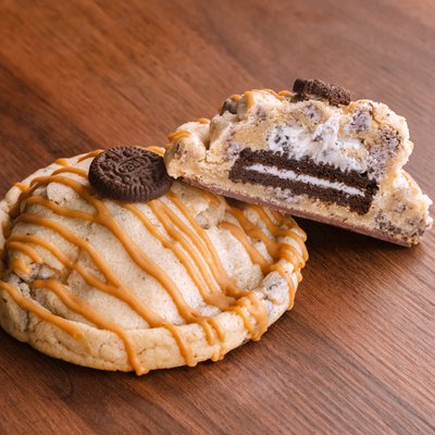 1/2 Dozen Cookies & Cream Espresso Cookies