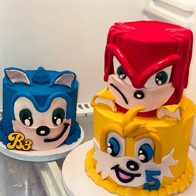 2 Tier & Personal Cake