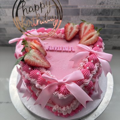 8” Vintage 2 Layer Heart Cake 