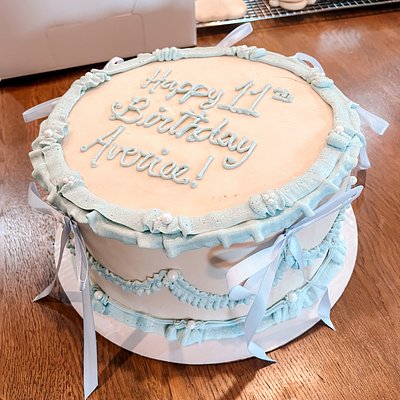 10” Circle Cake 