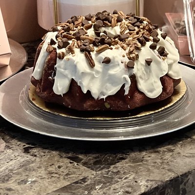 Red velvet Bundt Cake 
