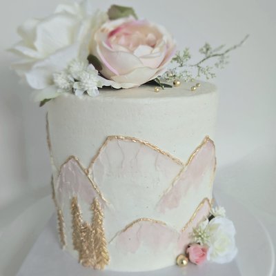 8 Inch 3 Layer Cakes