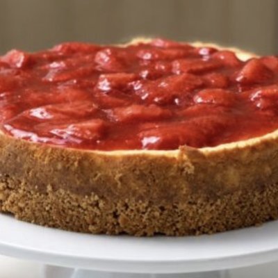 Fruit Topped Strawberry Cheesecake 