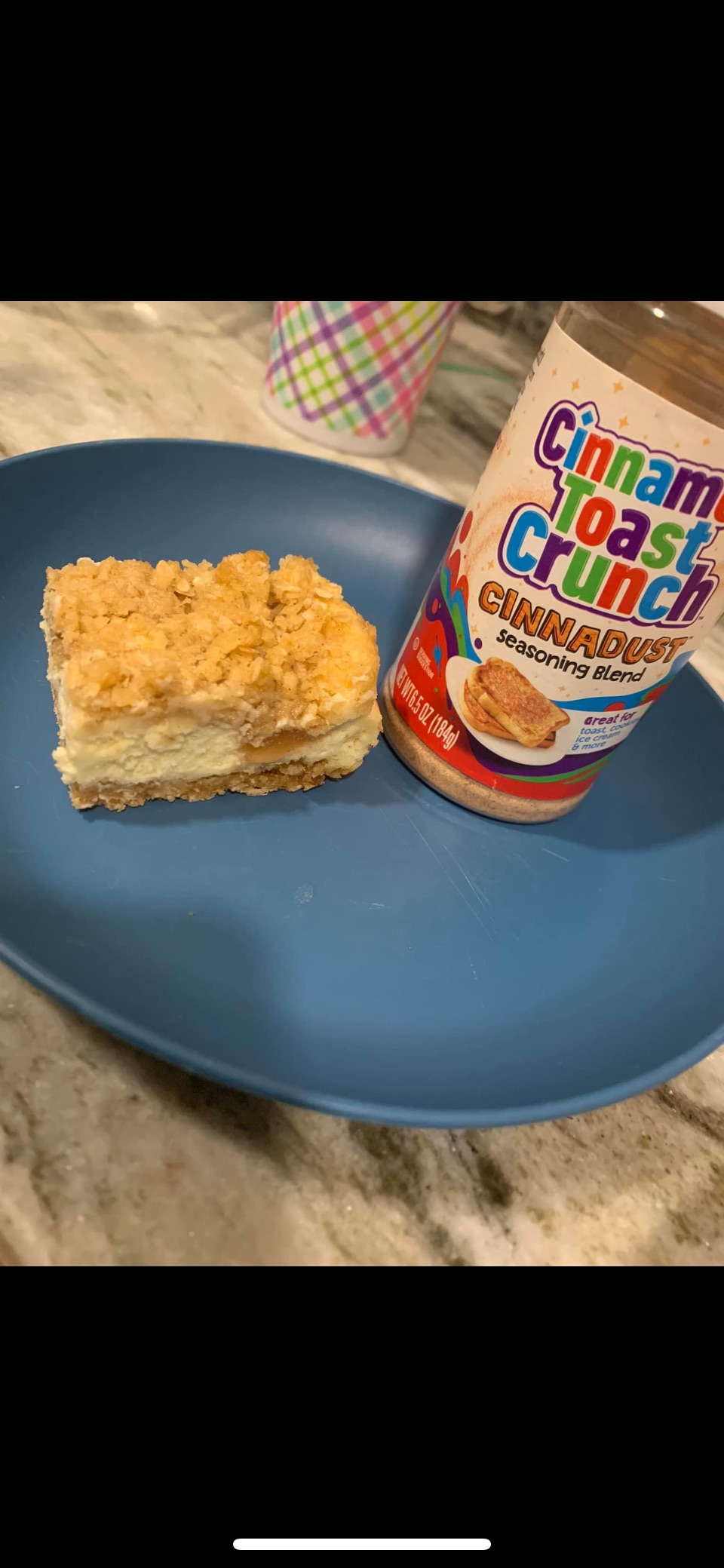 Apple Cobbler Cheesecake Bars
