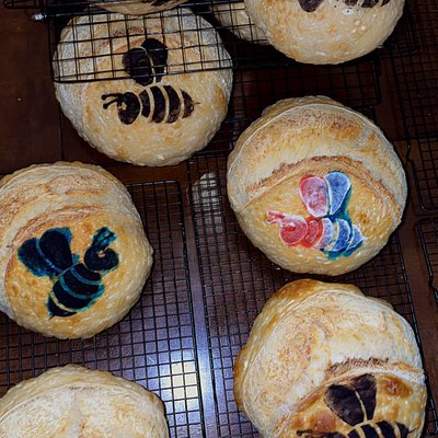 HONEY 🍯 Classic sourdough (Local Honey) 🐝 
