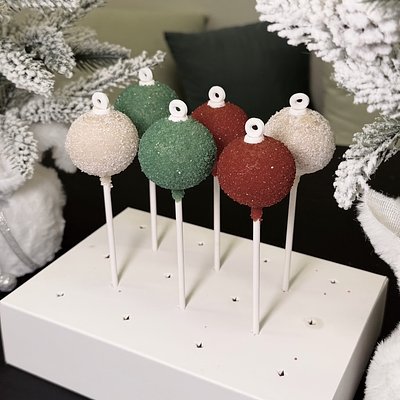 Christmas Ornament Half Dozen ♥️