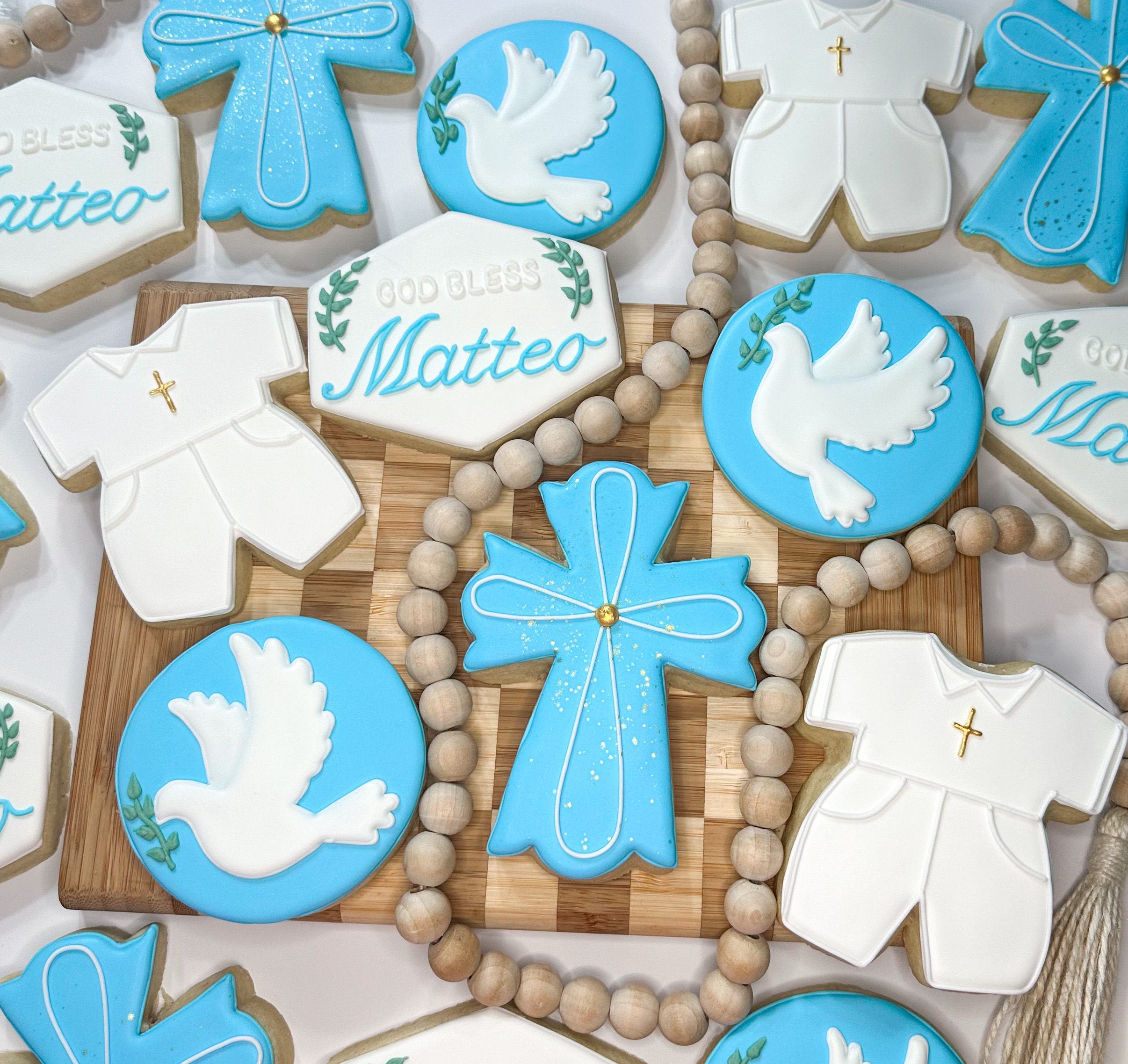 #2 ,,Detailed" Custom Sugar Cookies ($84/dozen)