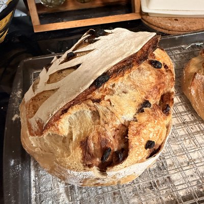 Raisin the Roof | cinnamon raisin loaf