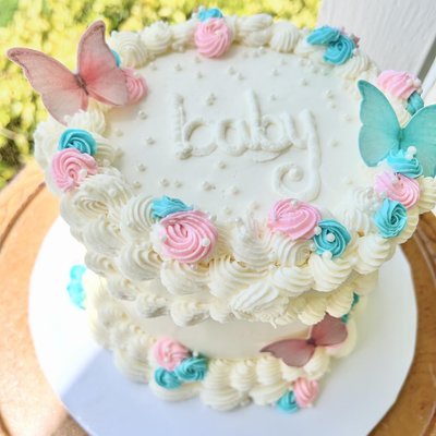 Small Gender Reveal Cake