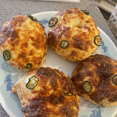 Jalapeño & Cheese Bagel Bundle (6)
