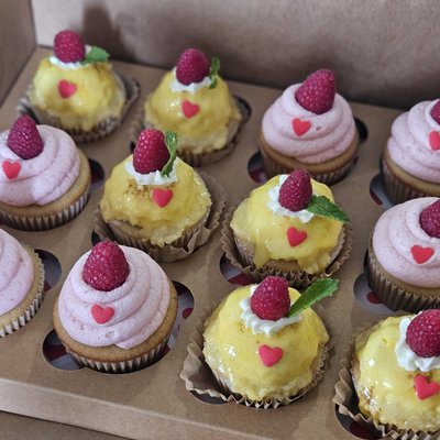 Gluten-Free Vanilla Cupcake