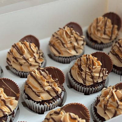 Reese’s Cupcakes 