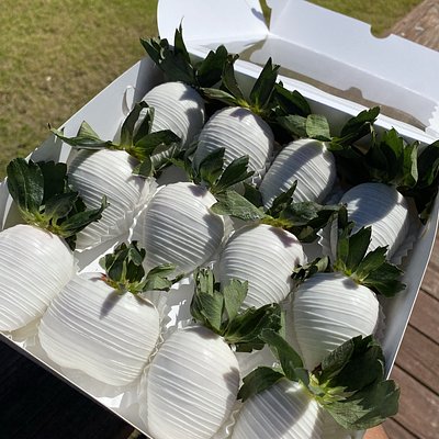 White Chocolate Strawberries