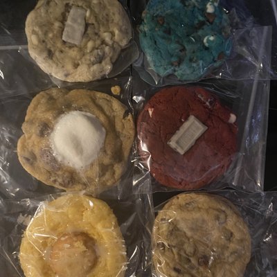 Dozen Cookies