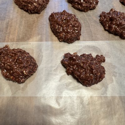 Chocolate No Bake cookies (6)