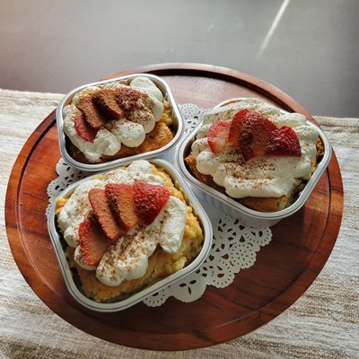 Tres Leches (4 Minimum)