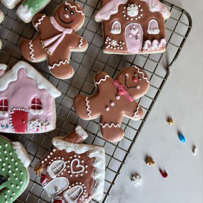 Half Dozen (6) Decorated Sugar Cookies 