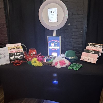 Photo Booth Rental With Physical Prints 