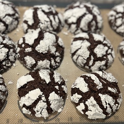 Chocolate Crinkle Cookies