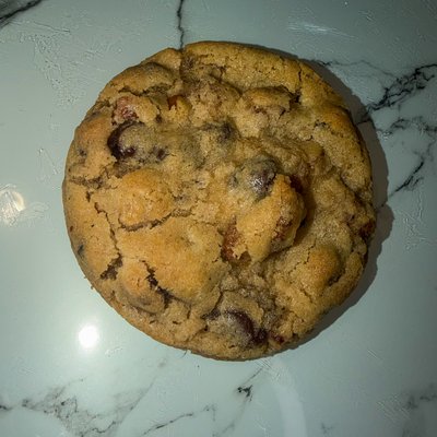 Chocolate Chip Pecan Cookie 1-Count
