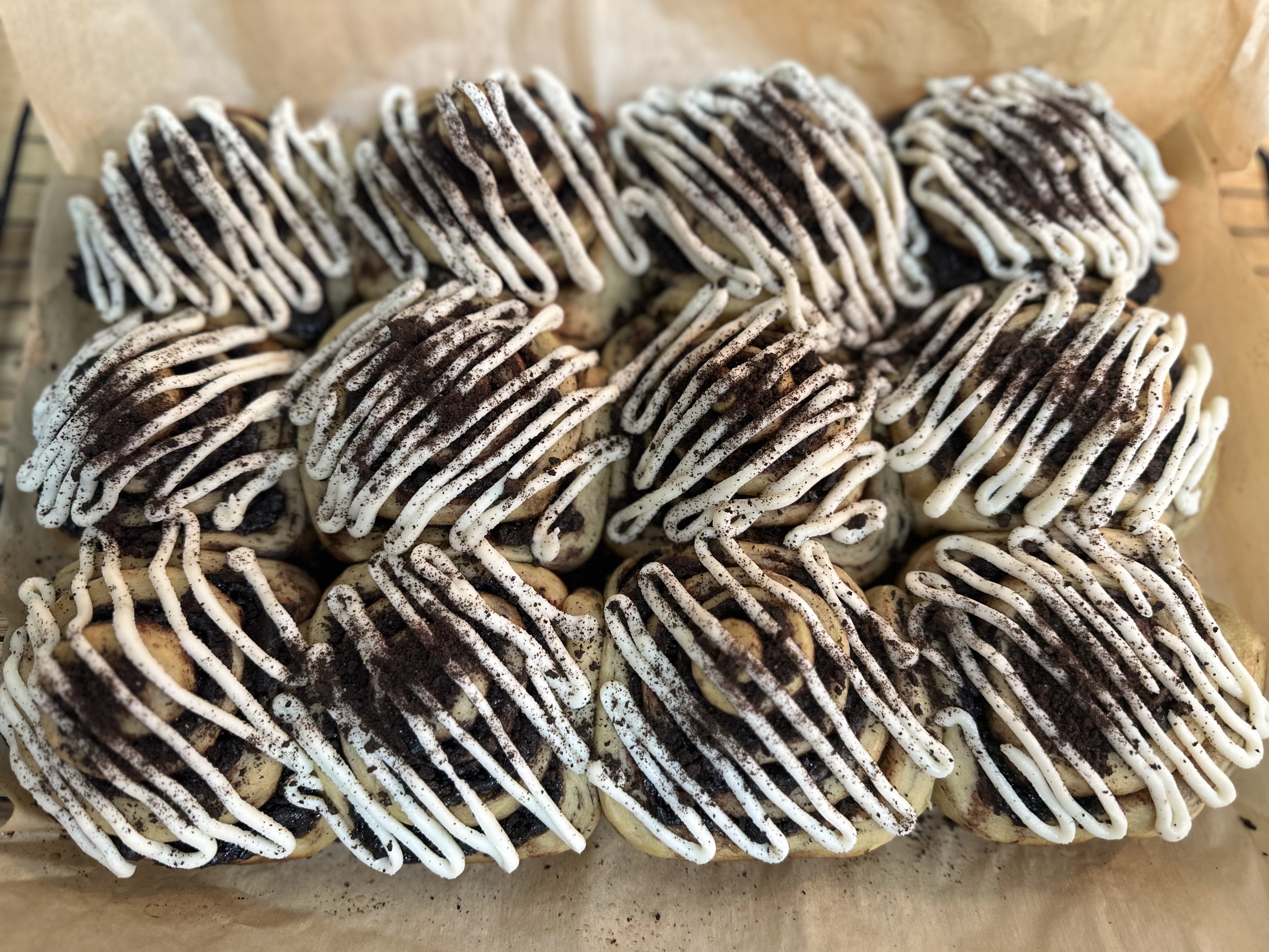 Cookies N Cream Rolls - Dozen