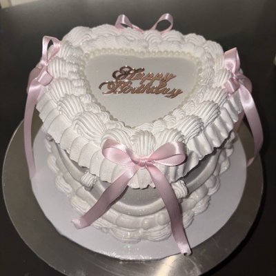 8in Cake 