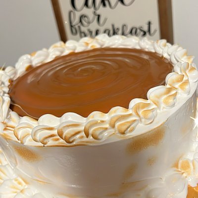 1/2 Lb Bizcocho Dominicano relleno Dulce De Leche