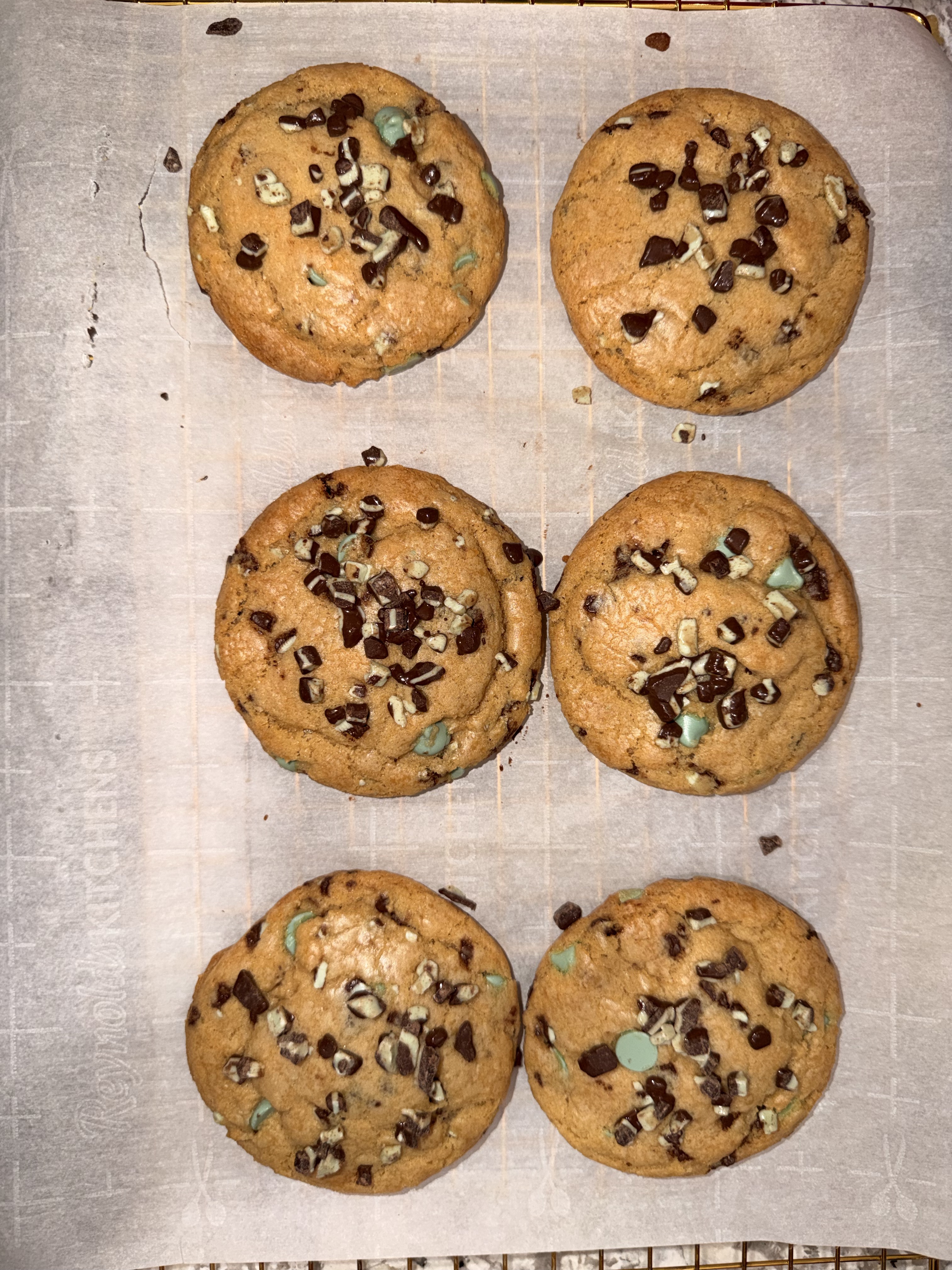 Mint Chip Sourdough Cookies 6ct