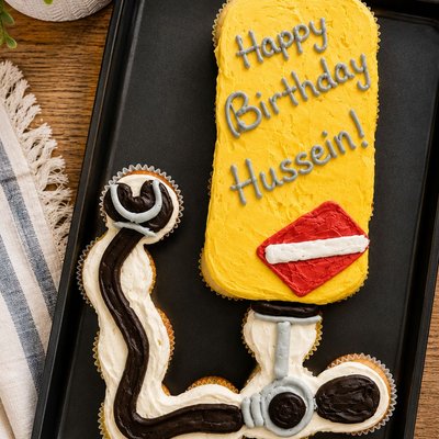 🧁🍰 Custom Cupcake Cake Design 