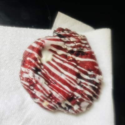 Red Velvet Oreo Cookie