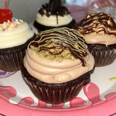 Dubai Chocolate Cupcake 