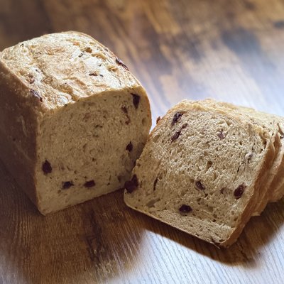 Cranberry & Wild Rice Sourdough Sandwich Loaf 