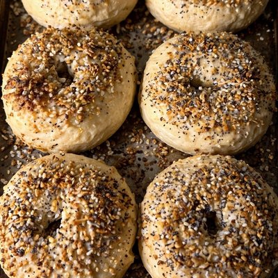 Sourdough Bagels - Everything
