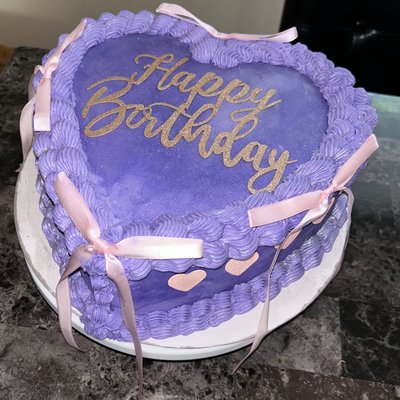 8in Heart Cake