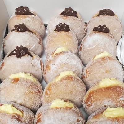 15 CT Filled Malasadas