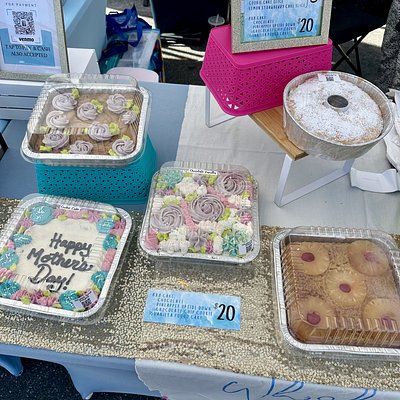 8x8 Cakes: Vanilla, Chocolate, Pineapple Upside Down, Brownie, Cookie, Pound 