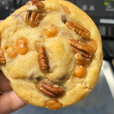 Turtle Pecan Cookie