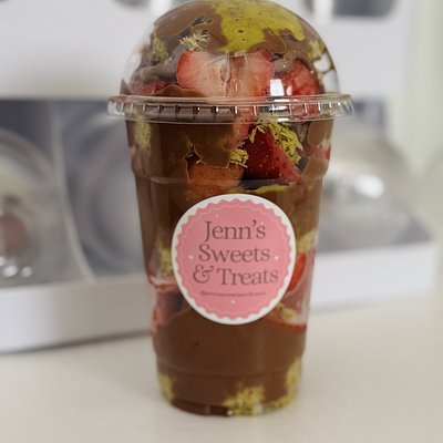 OG CHOCOLATE Strawberry Cups (BEST SELLER)