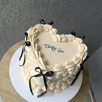 8” Custom Heart Cake 