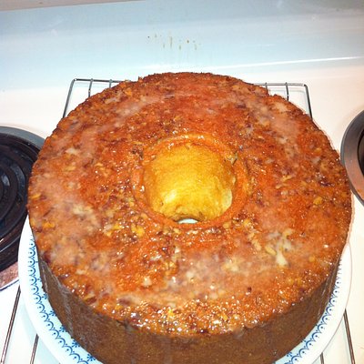 Poundcakes With Pecans On The Top With Glaze